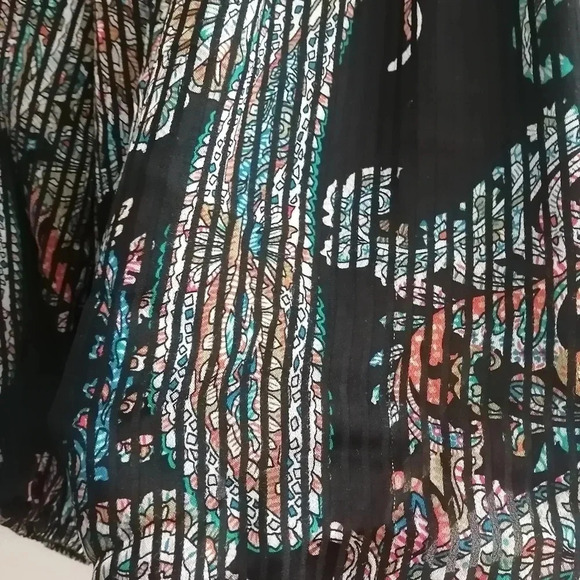 Anthropologie Maeve Madeira Boho Satin Shimmer Abstract Paisley Blouse Medium - Picture 9 of 16